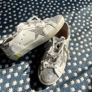 Golden Goose Silver and White Star Sneakers Casual Style size 32 kids